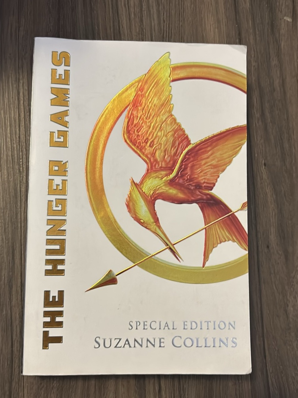 The Hunger Games Special Edition - White & Gold Mockingjay Cover
